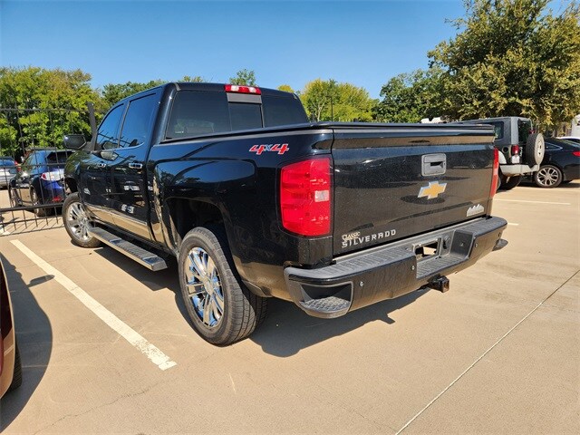 2015 Chevrolet Silverado 1500 High Country photo 3