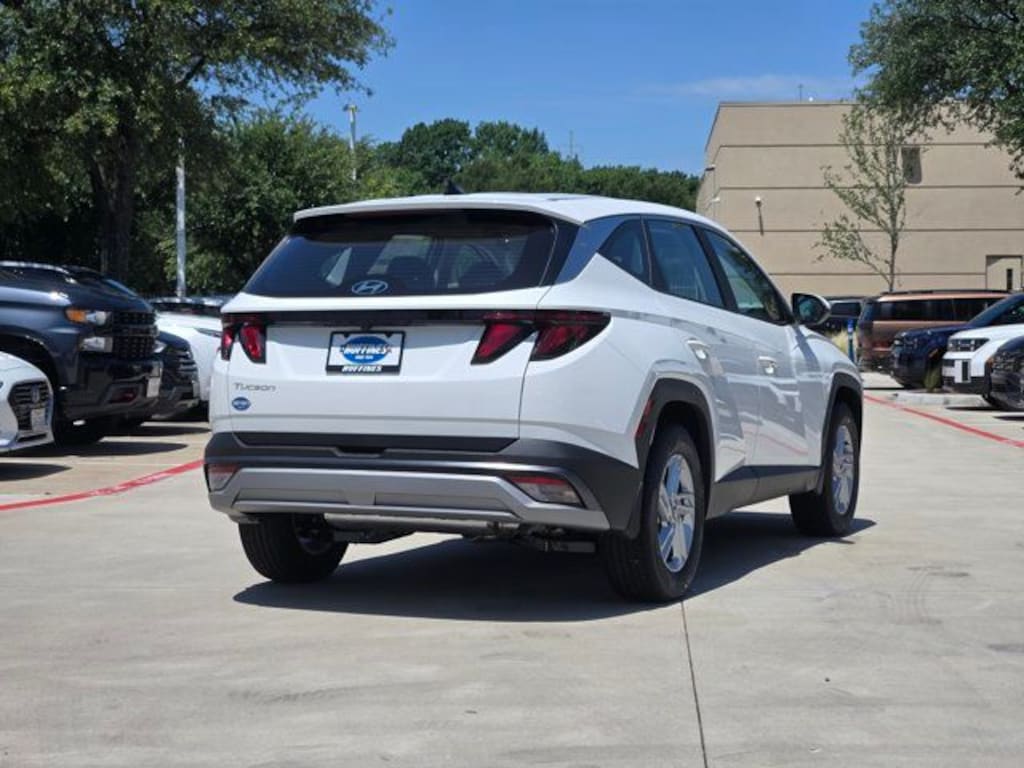 Certified 2025 Hyundai Tucson SE SUV