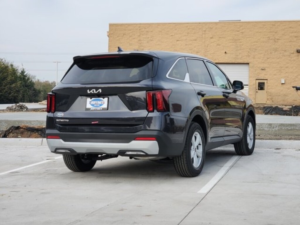 New 2026 Kia Sorento LX SUV