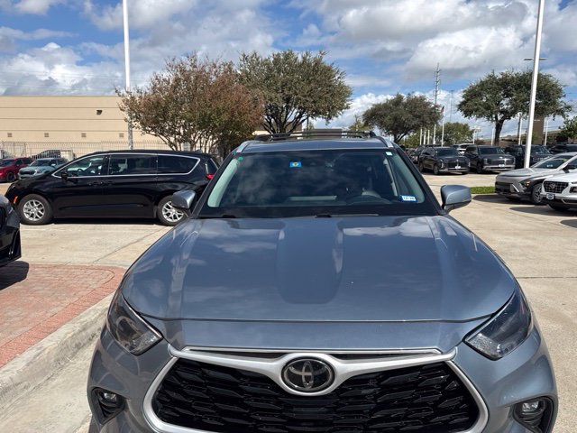 Used 2024 Toyota Highlander XLE SUV