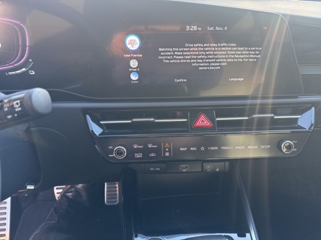 Certified 2023 Kia Niro EX Touring SUV