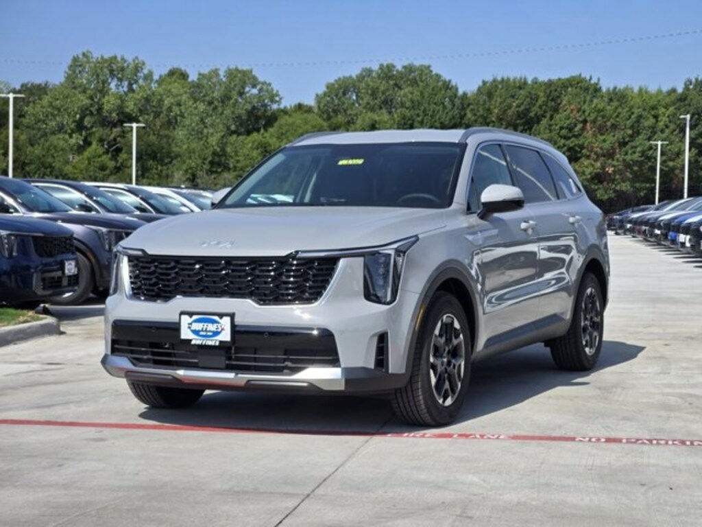 New 2026 Kia Sorento S SUV