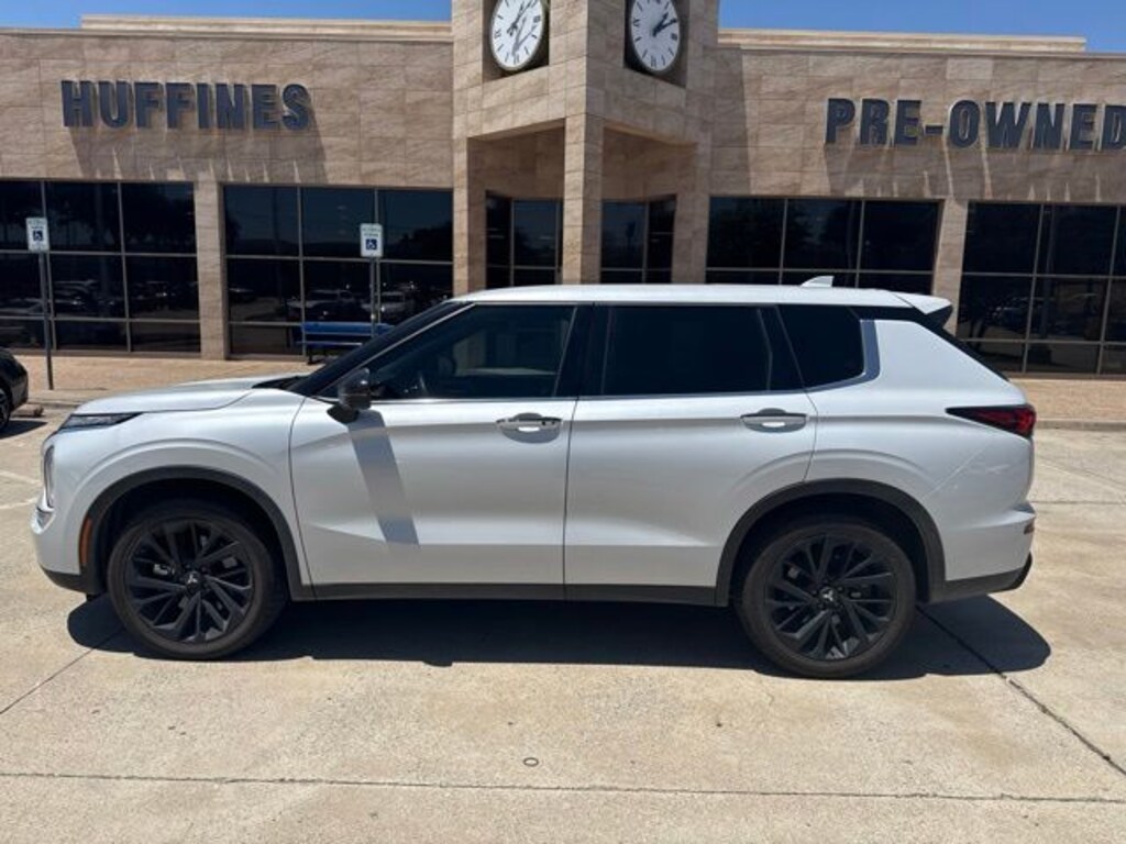 Used 2023 Mitsubishi Outlander SEL SUV