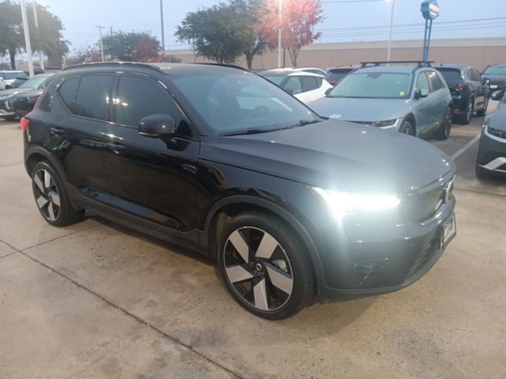 Used 2023 Volvo XC40 Recharge Pure Electric Ultimate SUV