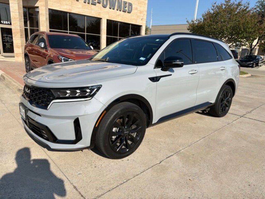Certified 2023 Kia Sorento SX SUV