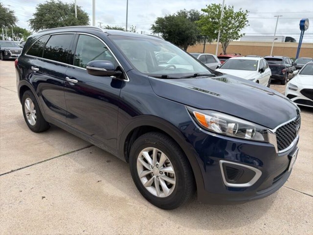 Used 2017 Kia Sorento LX SUV