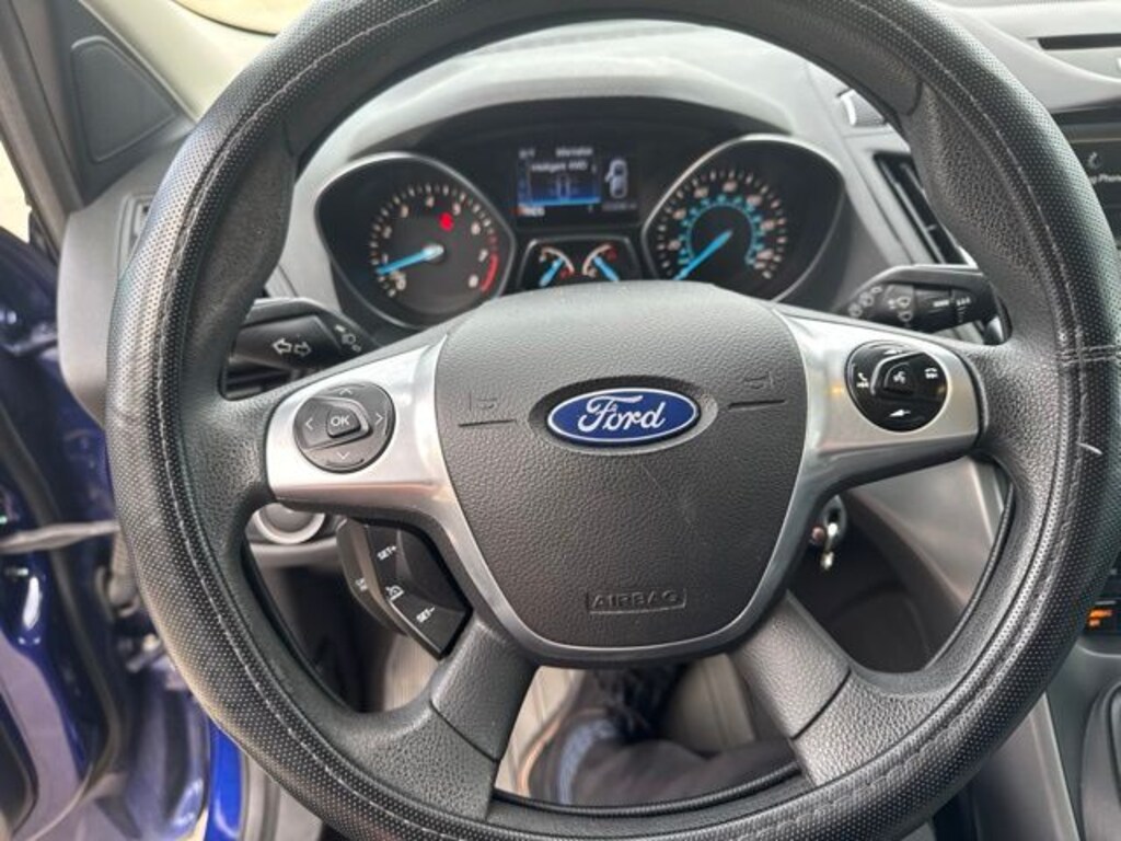Used 2015 Ford Escape SE SUV