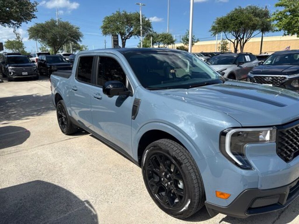 Used 2025 Ford Maverick Lariat Truck