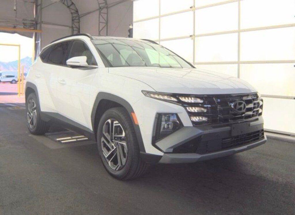 Certified 2025 Hyundai Tucson Hybrid Limited SUV