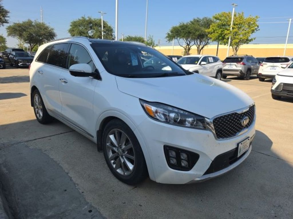 Used 2016 Kia Sorento SX Limited SUV