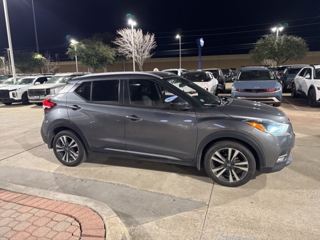 Used 2020 Nissan Kicks SR SUV