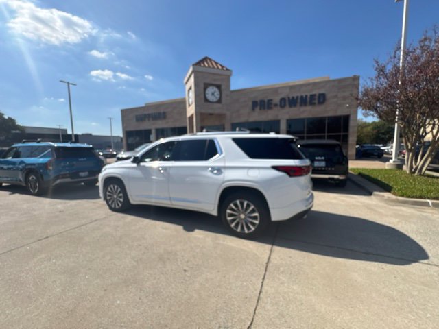 Used 2023 Chevrolet Traverse Premier SUV