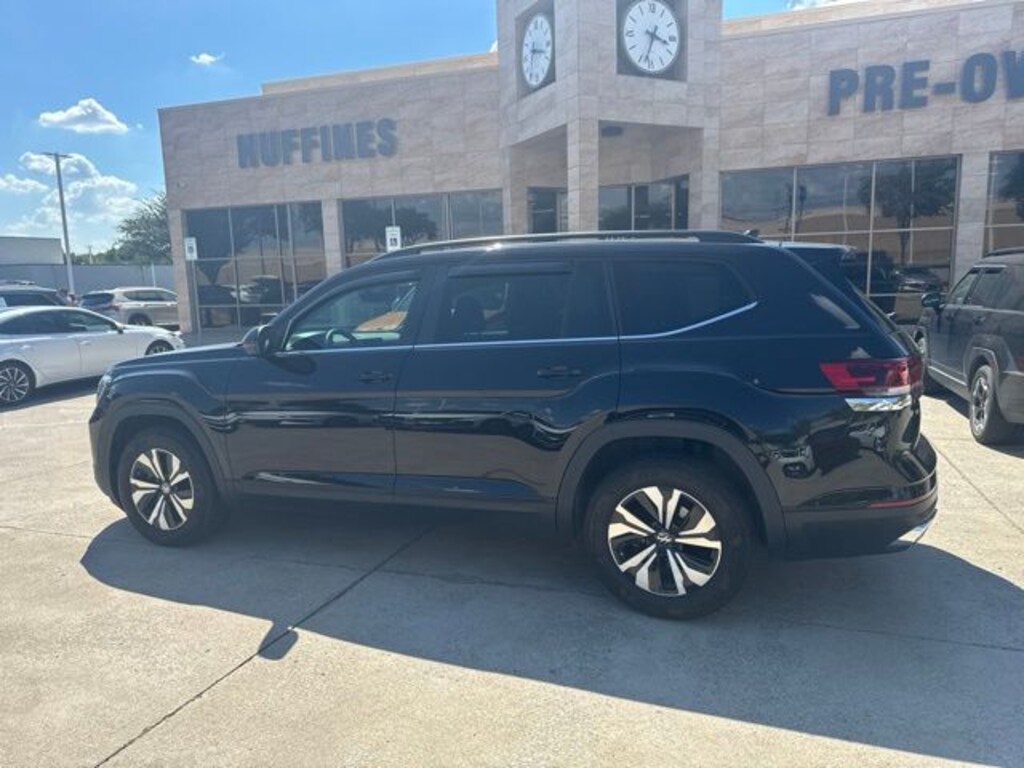 Used 2025 Volkswagen Atlas 2.0T SE SUV