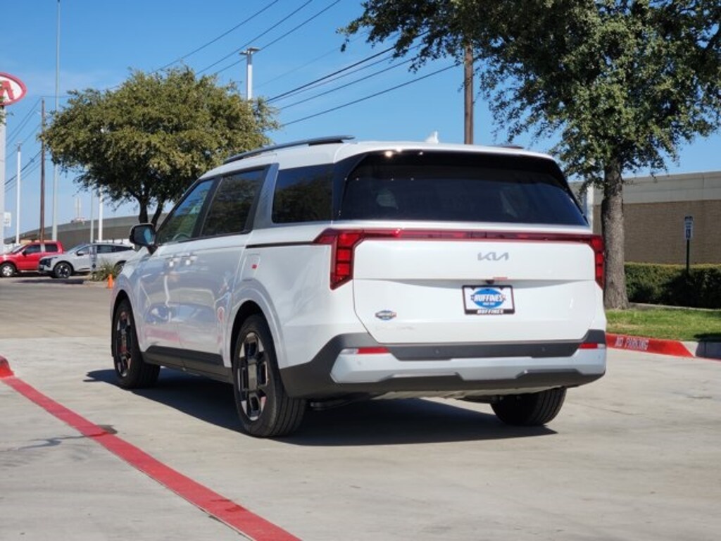 New 2026 Kia Carnival EX Minivan/Van
