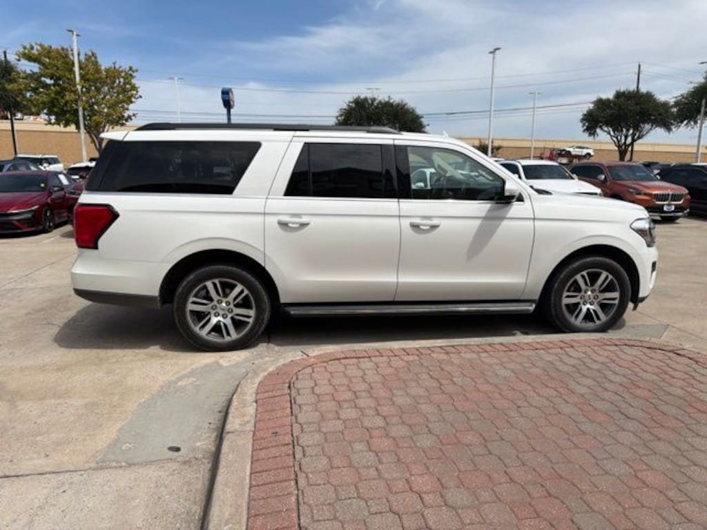 Used 2023 Ford Expedition Max XLT SUV