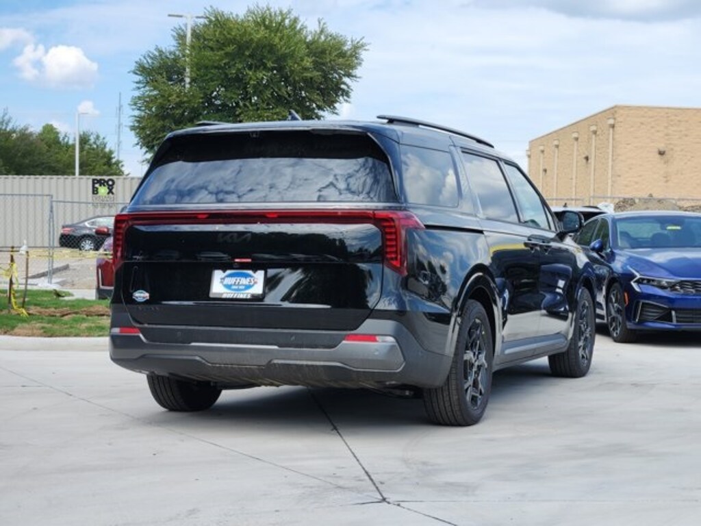 New 2026 Kia Carnival SX Prestige Minivan/Van