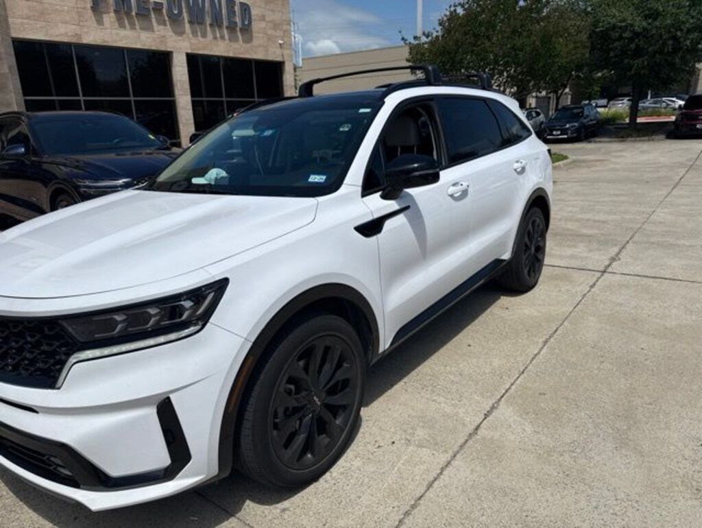 Used 2023 Kia Sorento SX SUV