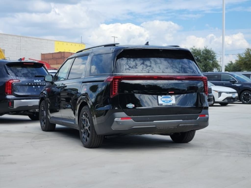 New 2026 Kia Carnival SX Prestige Minivan/Van