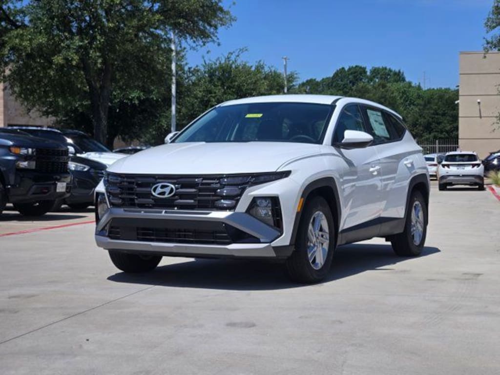 Certified 2025 Hyundai Tucson SE SUV