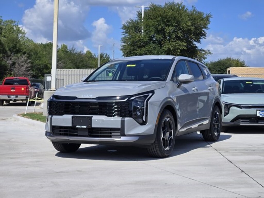 New 2026 Kia Sportage EX SUV