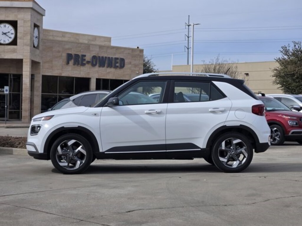 Certified 2025 Hyundai Venue Limited SUV