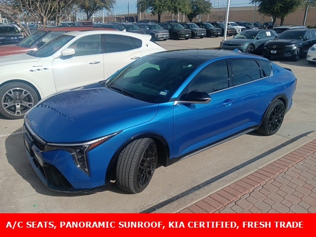 2025 Kia K4 GT-Line's photo