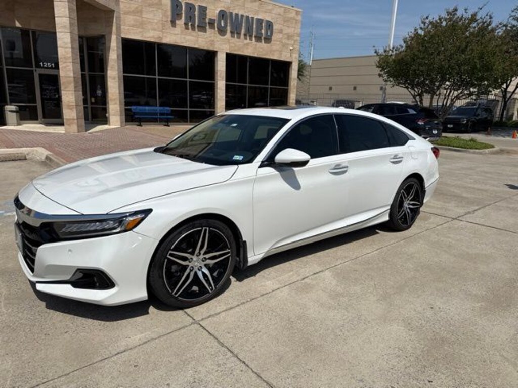 Used 2021 Honda Accord Touring 2.0T Sedan