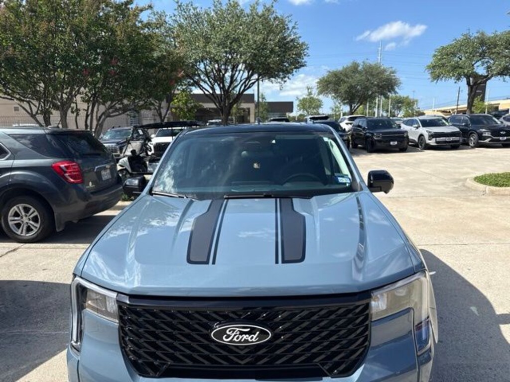 Used 2025 Ford Maverick Lariat Truck