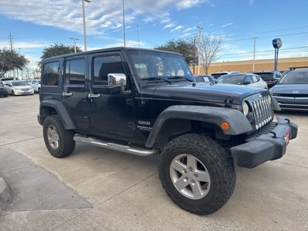 Used 2013 Jeep Wrangler SUV