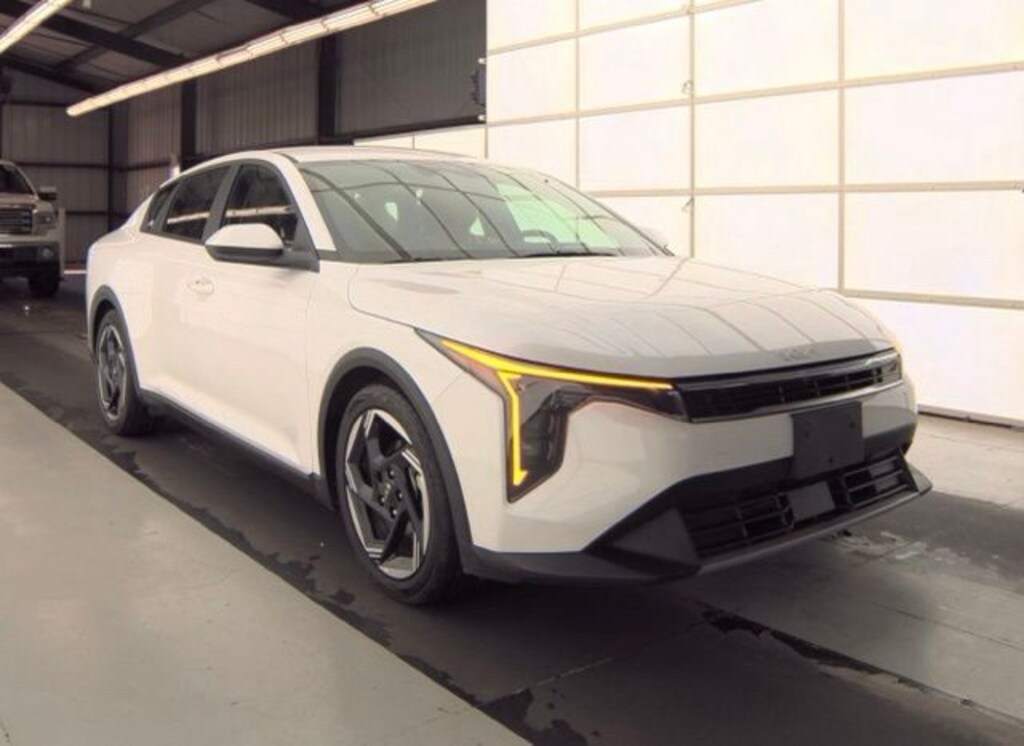 Certified 2025 Kia K4 EX Sedan