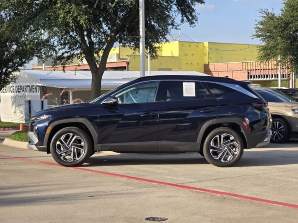 Certified 2025 Hyundai Tucson Hybrid Limited SUV