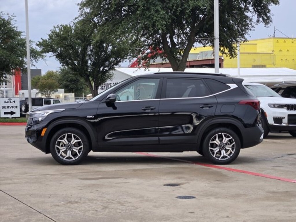 Certified 2023 Kia Seltos EX SUV