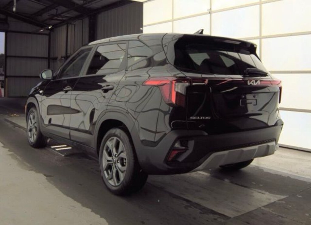 Certified 2026 Kia Seltos LX SUV