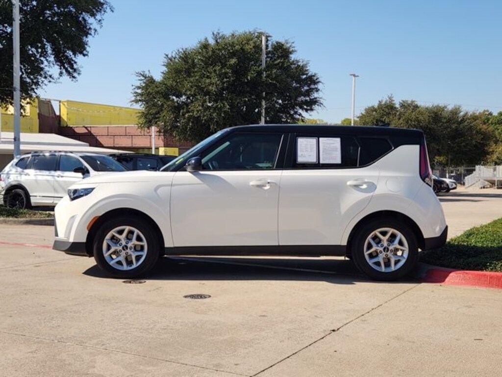 Certified 2025 Kia Soul S Hatchback