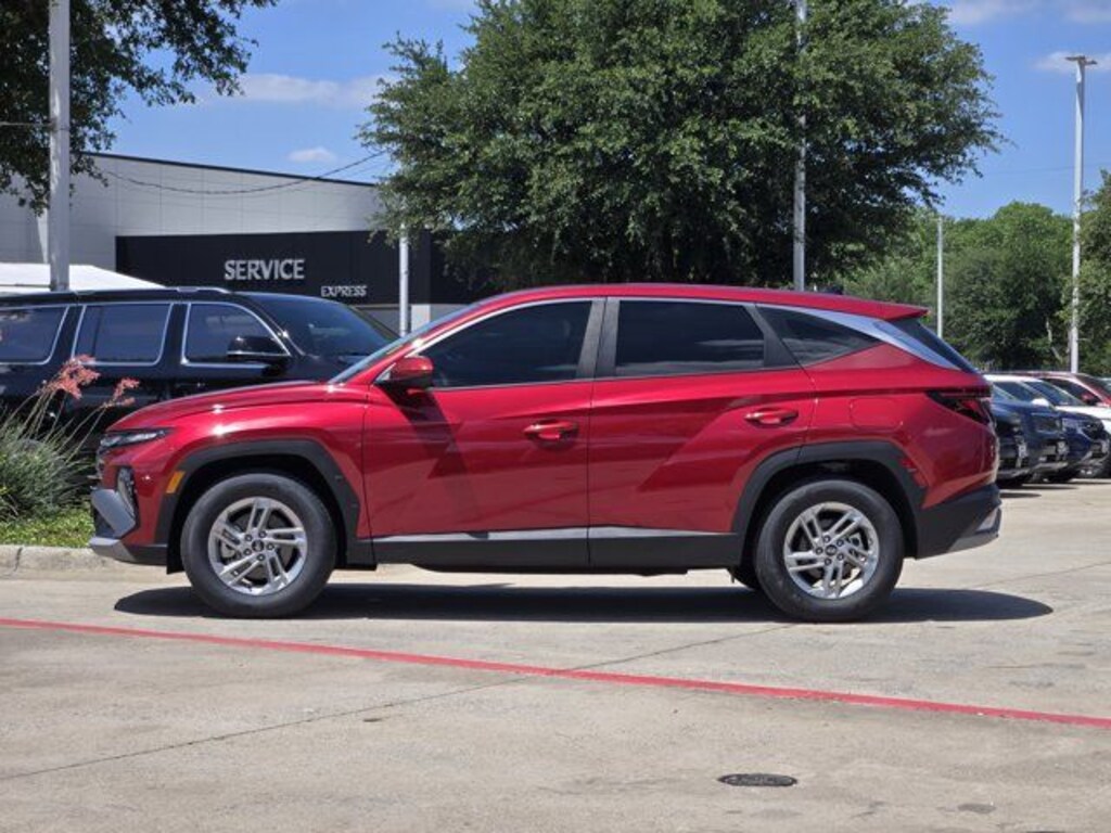 Certified 2025 Hyundai Tucson SE SUV