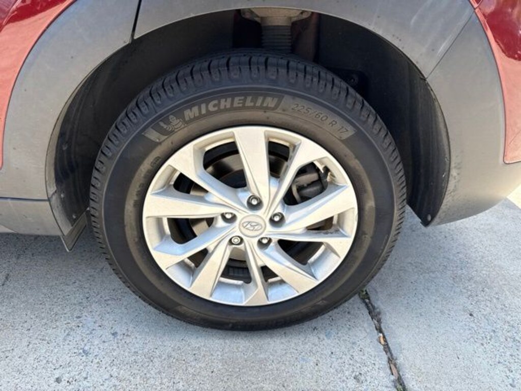 Used 2020 Hyundai Tucson Value SUV