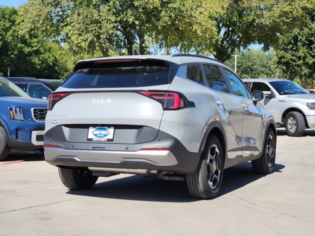 New 2026 Kia Sportage EX SUV