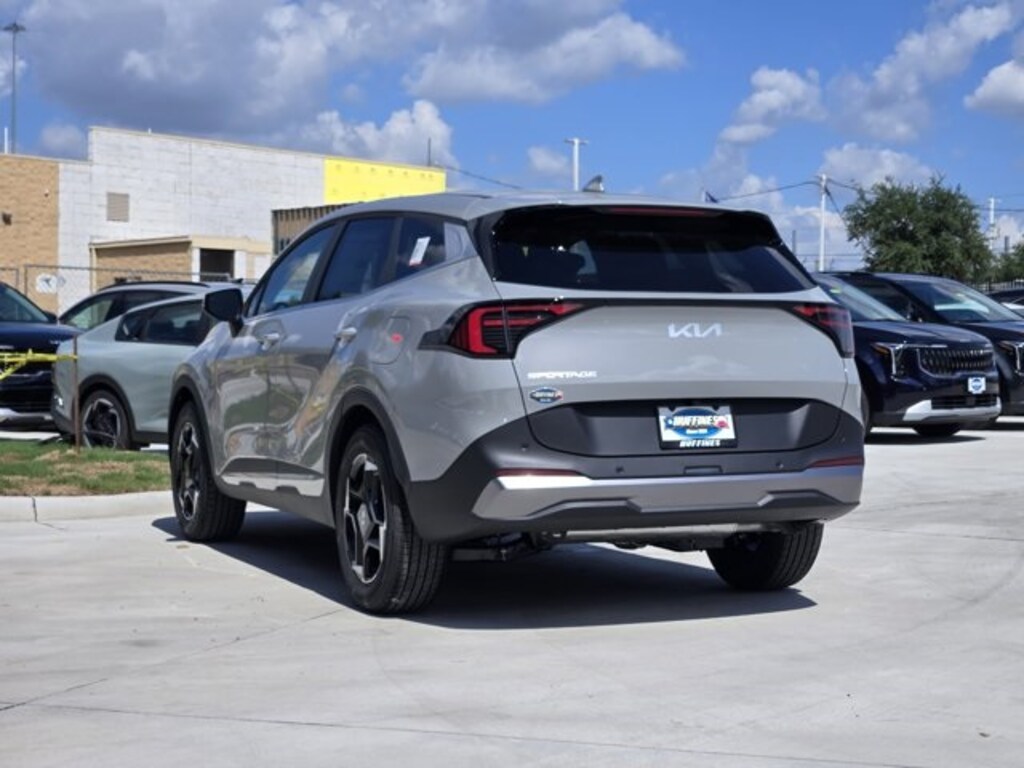 New 2026 Kia Sportage EX SUV