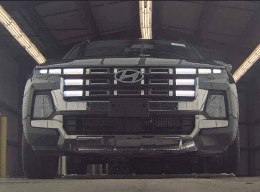 Certified 2025 Hyundai Santa Cruz Limited Truck