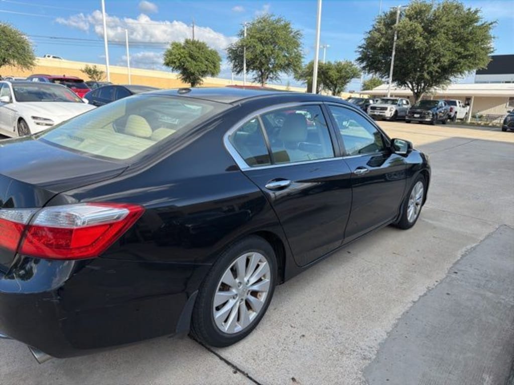 Used 2015 Honda Accord EX-L Sedan