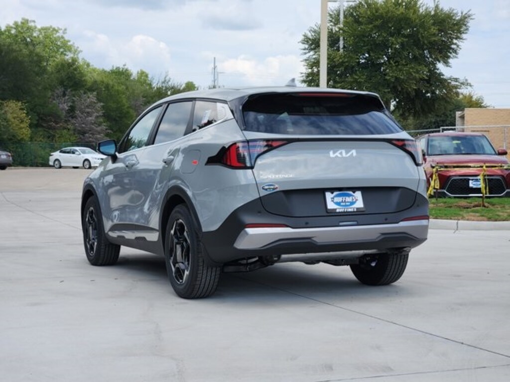 New 2026 Kia Sportage EX SUV