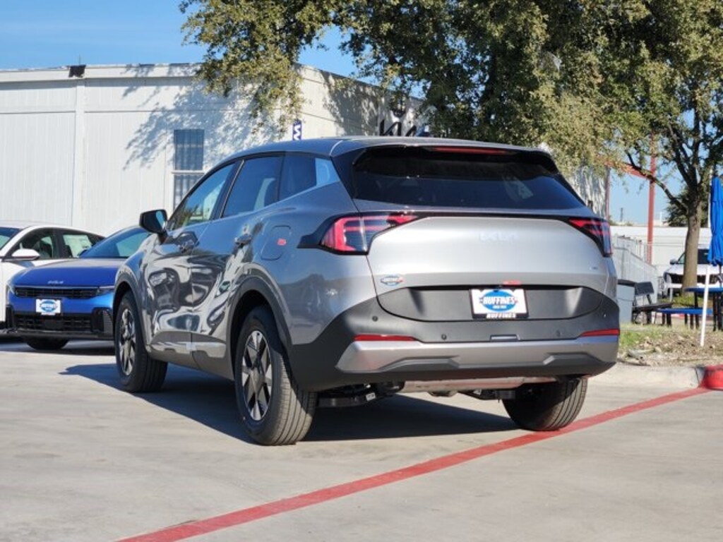New 2026 Kia Sportage Hybrid LX SUV