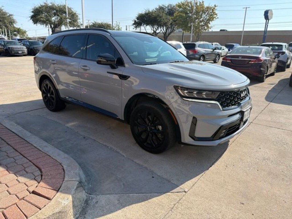 Certified 2023 Kia Sorento SX SUV