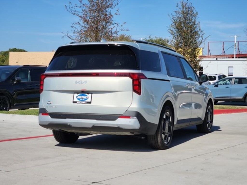 New 2026 Kia Carnival EX Minivan/Van