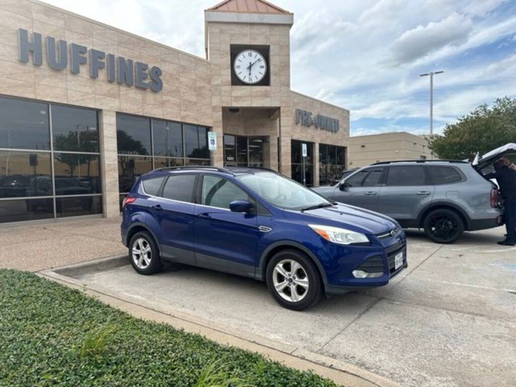 Used 2015 Ford Escape SE SUV