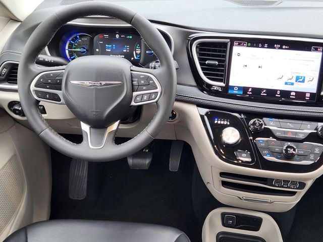 2023 Chrysler Pacifica Hybrid Touring L - Photo 27