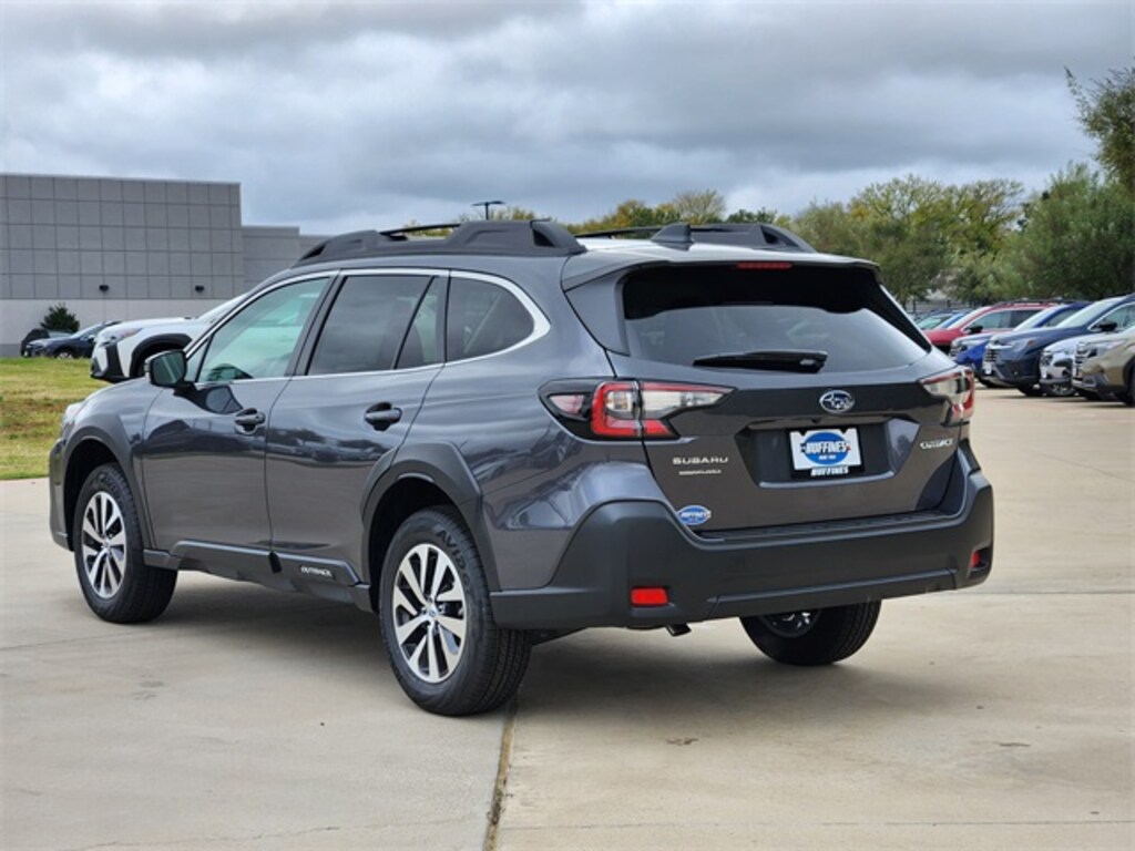 New 2025 Subaru Outback Premium SUV