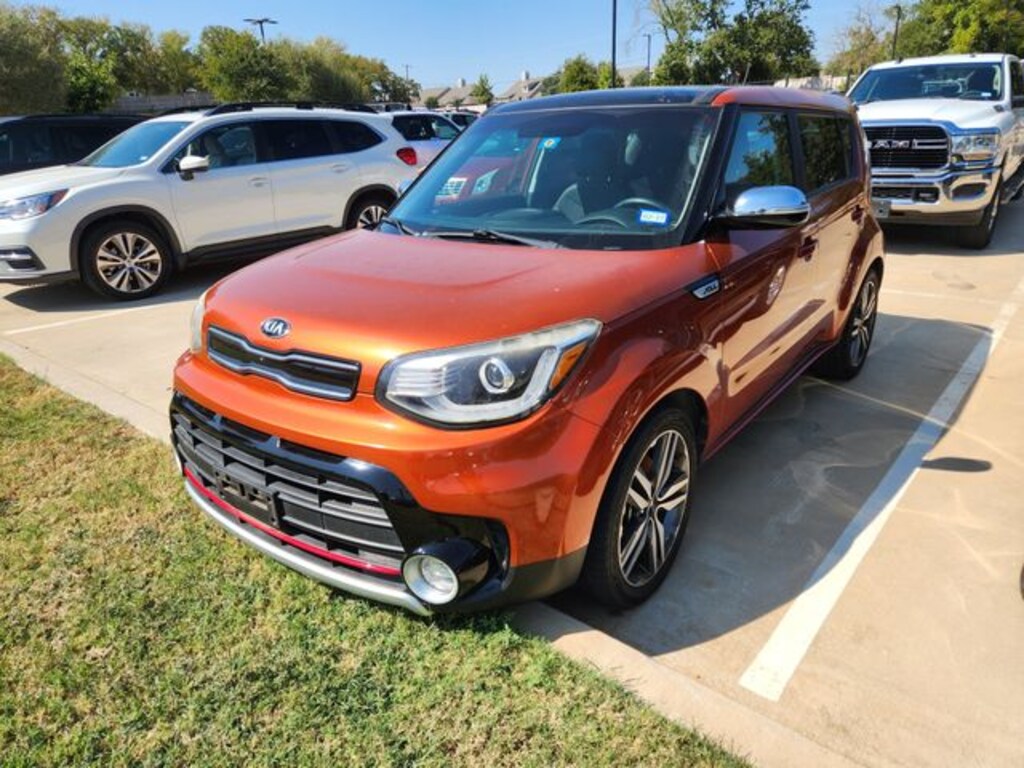 Certified 2018 Kia Soul ! Hatchback