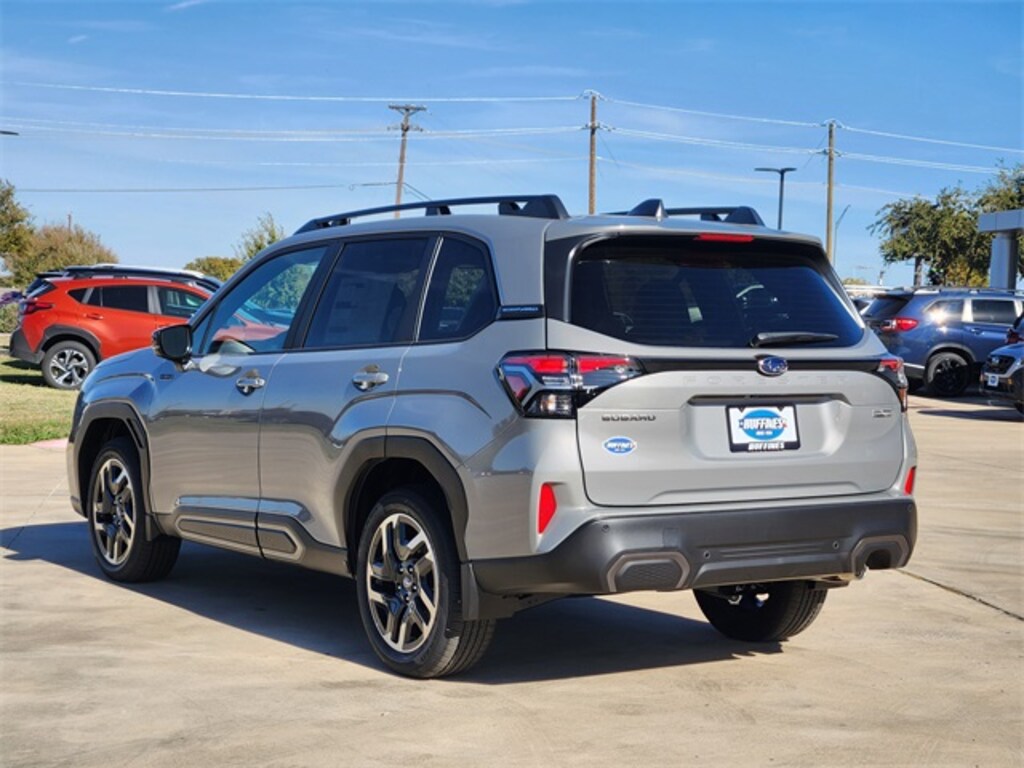 New 2025 Subaru Forester Hybrid Limited SUV