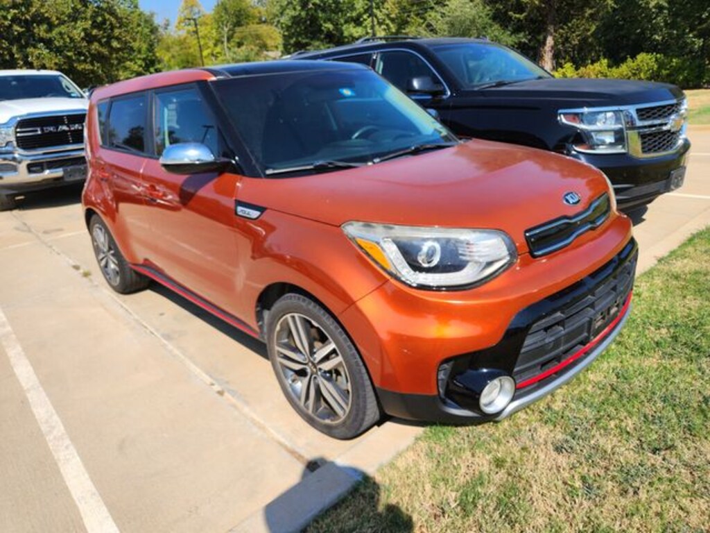 Certified 2018 Kia Soul ! Hatchback